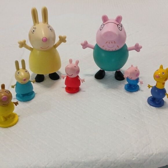 LOT OF 7 PEPPA PIG FAMILY & FRIENDS TOY FIGURES CHARACTERS COLLECTION - Picture 3 of 16